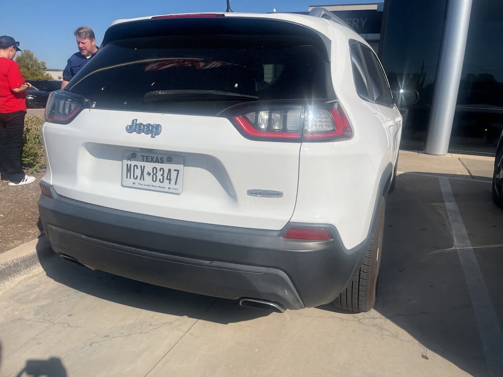 Used 2019 Jeep Cherokee Latitude Plus FWD SUV