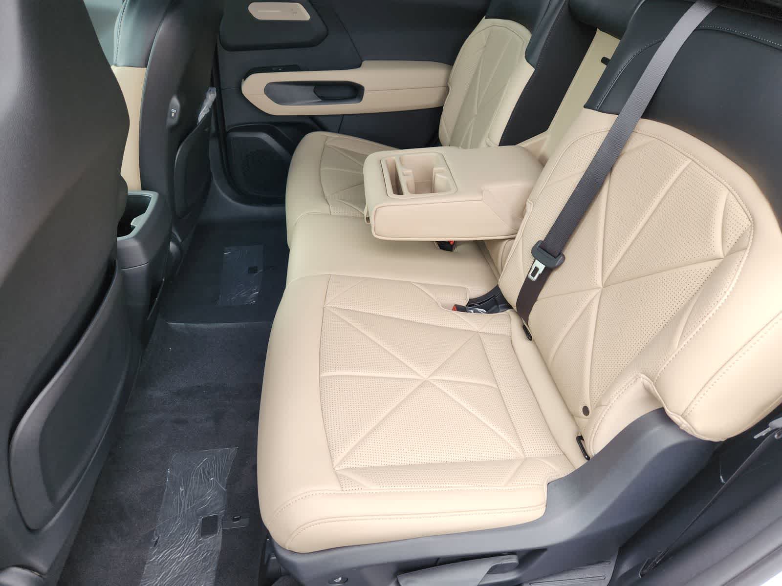 Thumbnail: 2027 Kia Telluride - 24