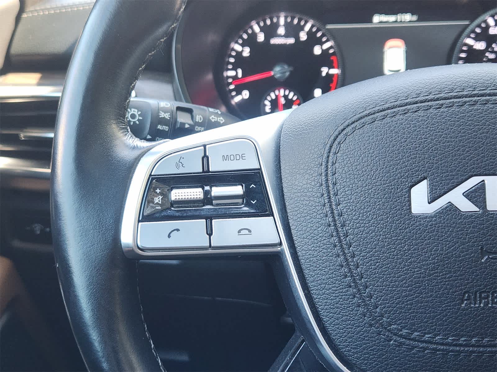 Thumbnail: 2022 Kia Telluride - 27