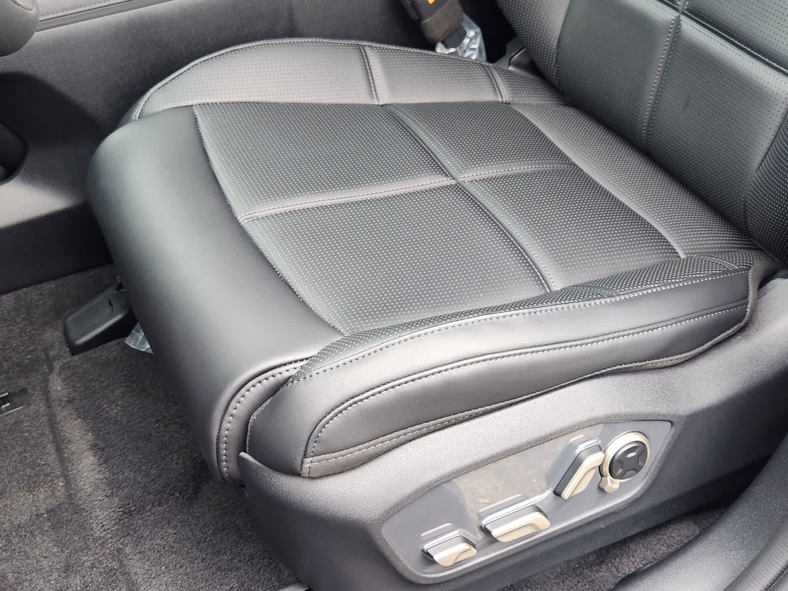 Thumbnail: 2027 Kia Telluride - 22