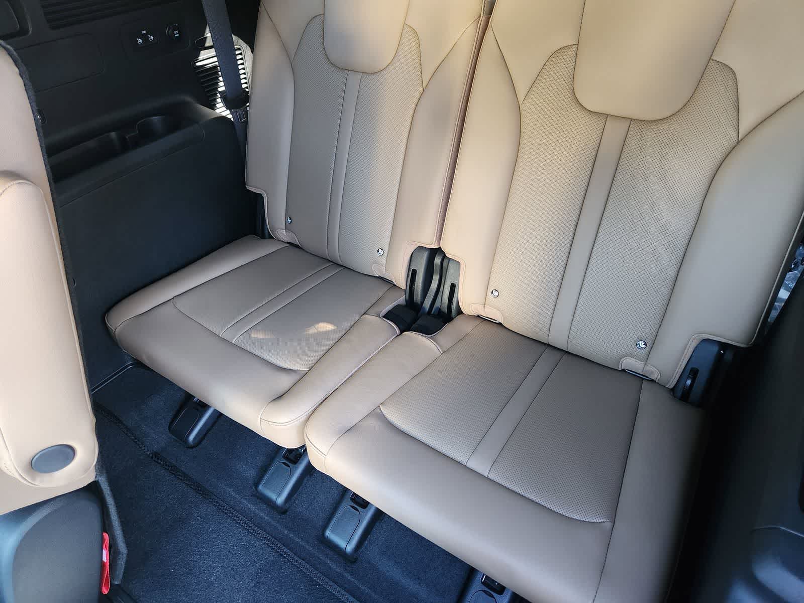 Thumbnail: 2026 Kia Sorento - 28