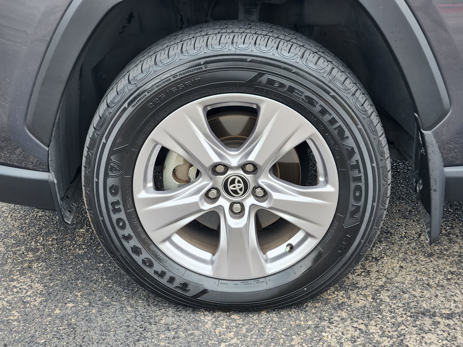 Thumbnail: 2025 Toyota RAV4 - 9