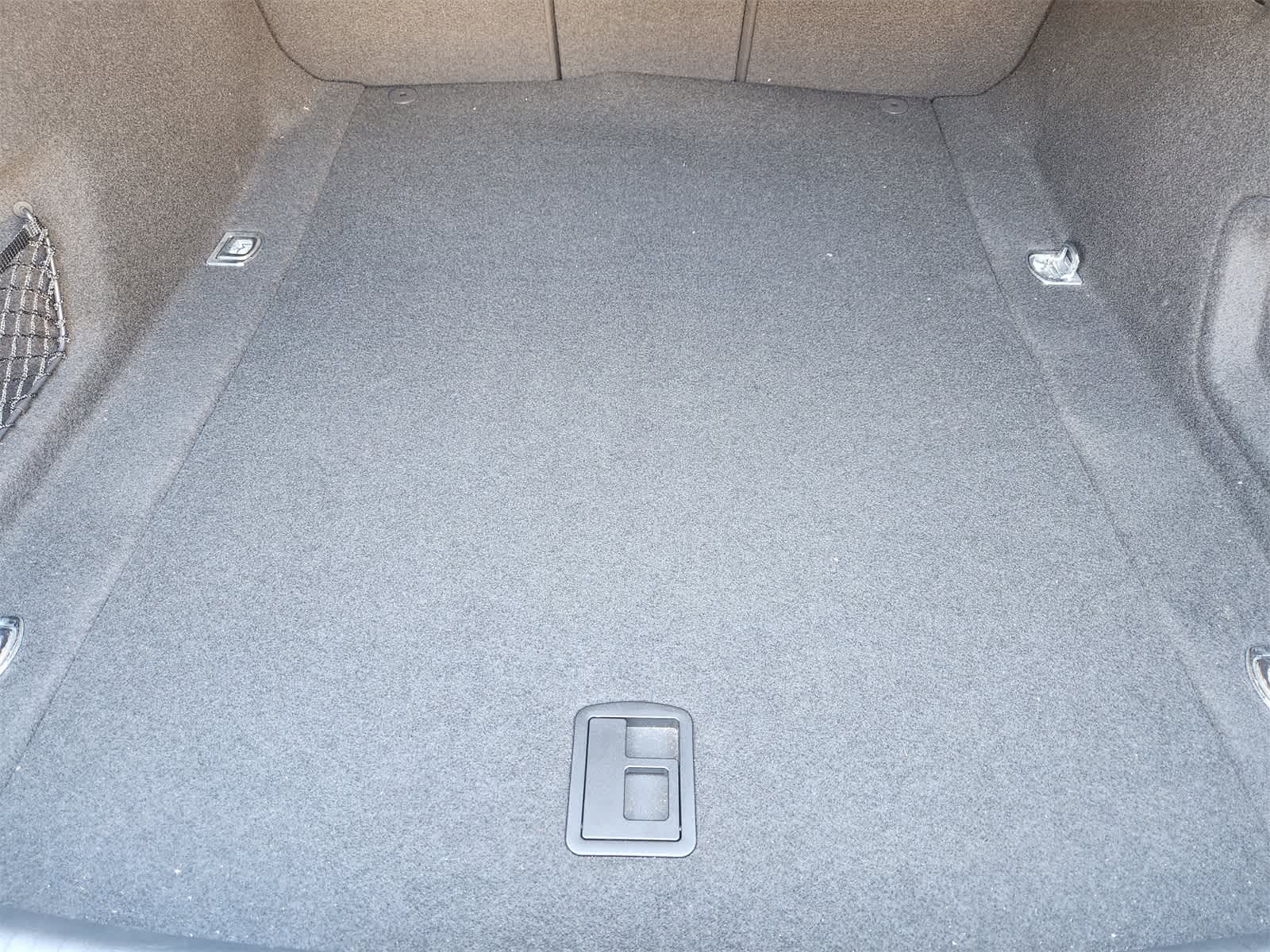 Thumbnail: 2022 Audi S6 - 31