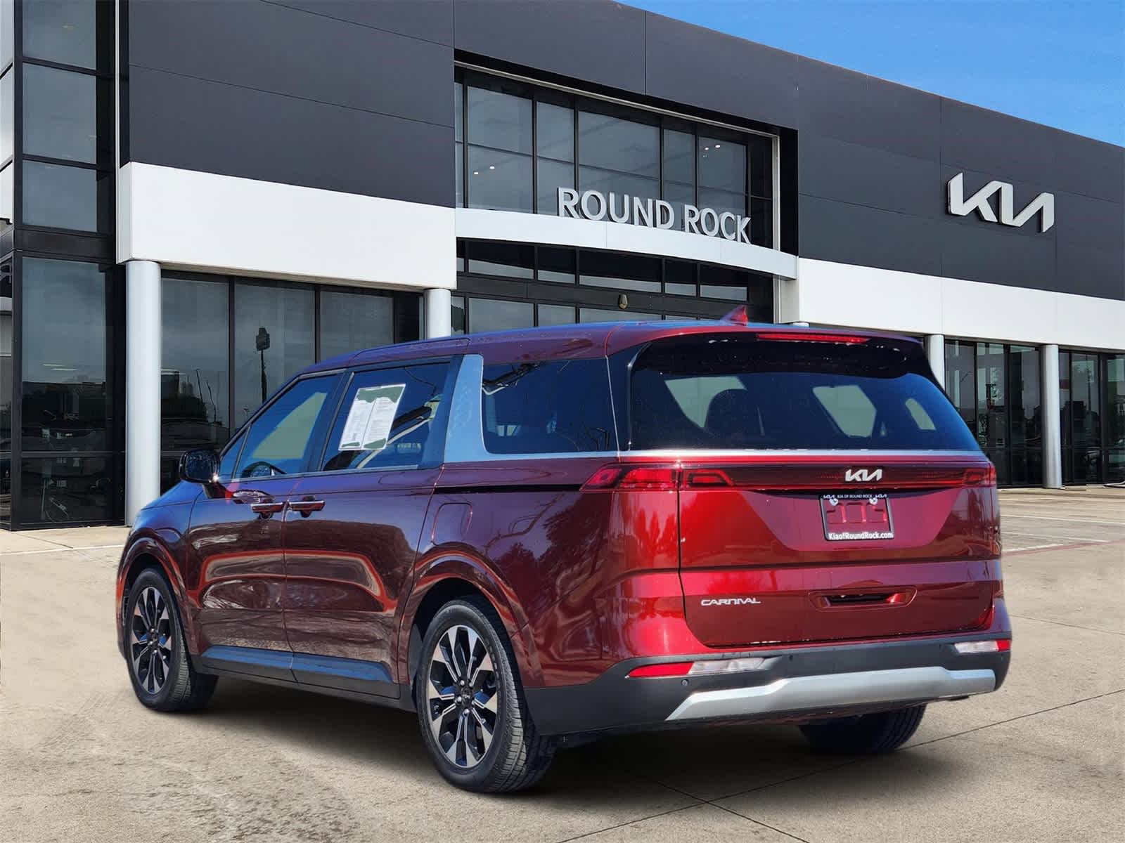 Thumbnail: 2024 Kia Carnival - 6