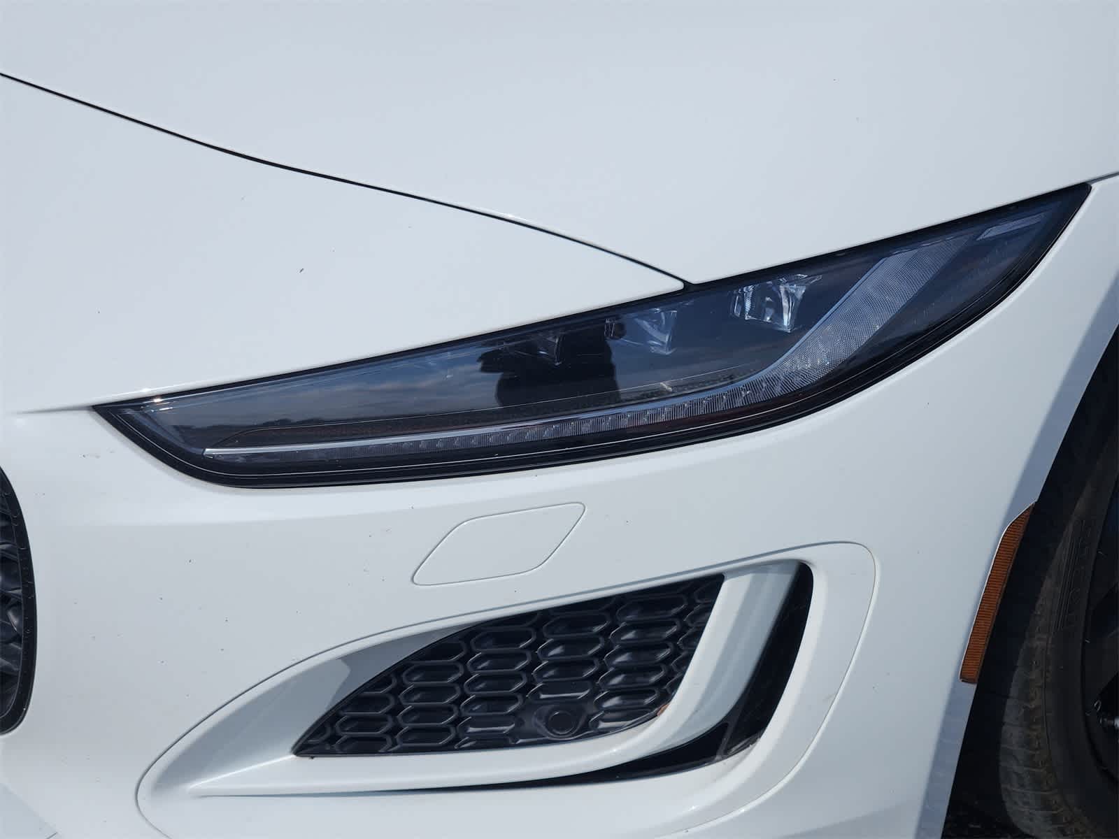 2024 Jaguar F-Type R-Dynamic 8