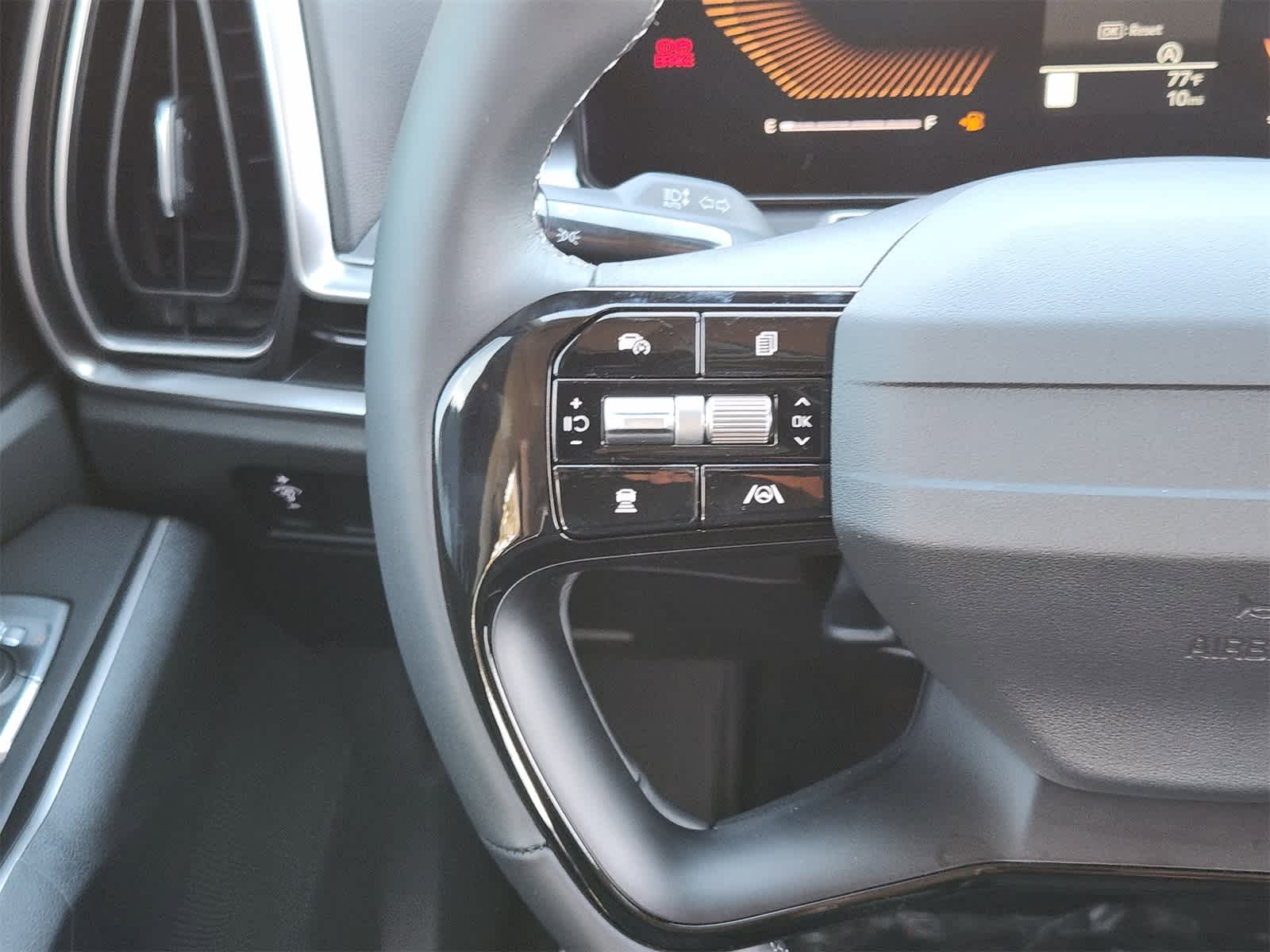 Thumbnail: 2026 Kia Sorento - 25