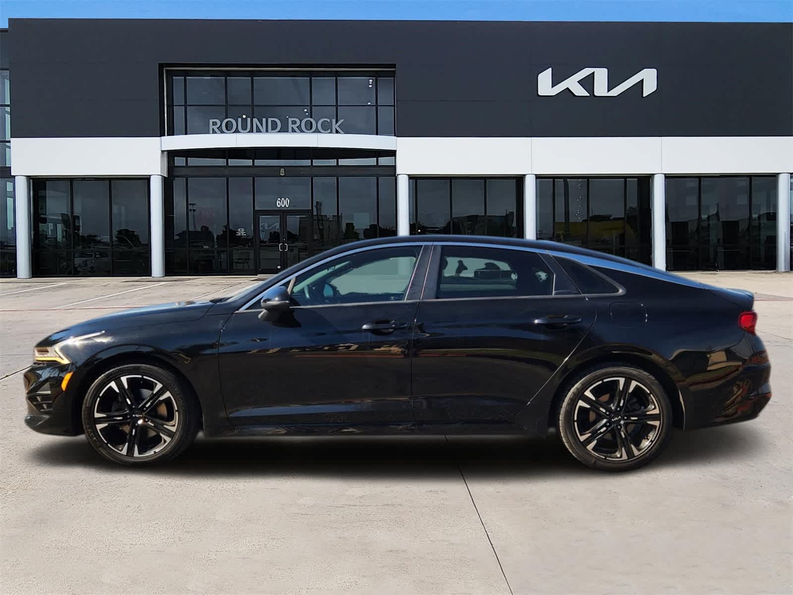 Thumbnail: 2023 Kia K5 - 4