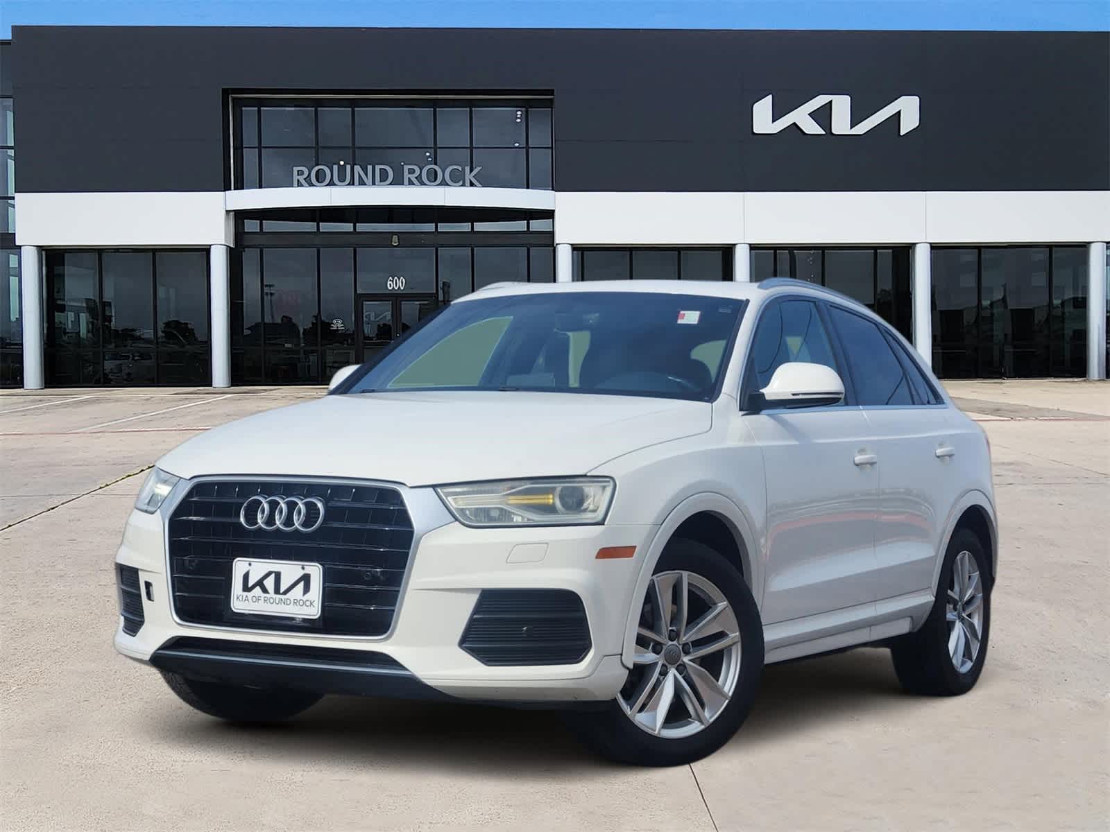 2017 Audi Q3 Premium Plus -
                  Round Rock, TX