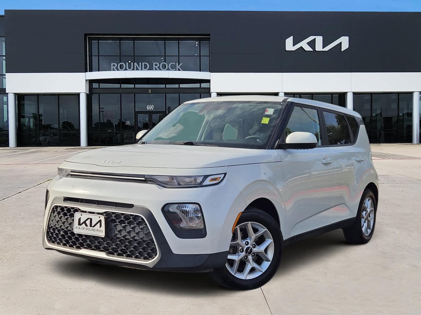 Certified 2022 Kia Soul LX Hatchback