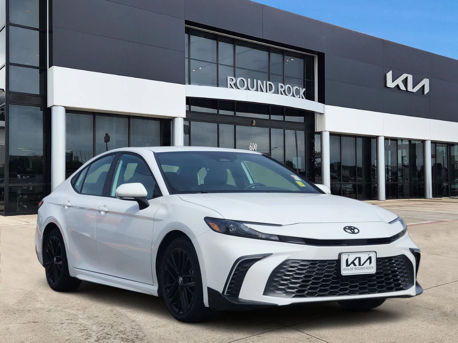 Thumbnail: 2025 Toyota Camry - 3