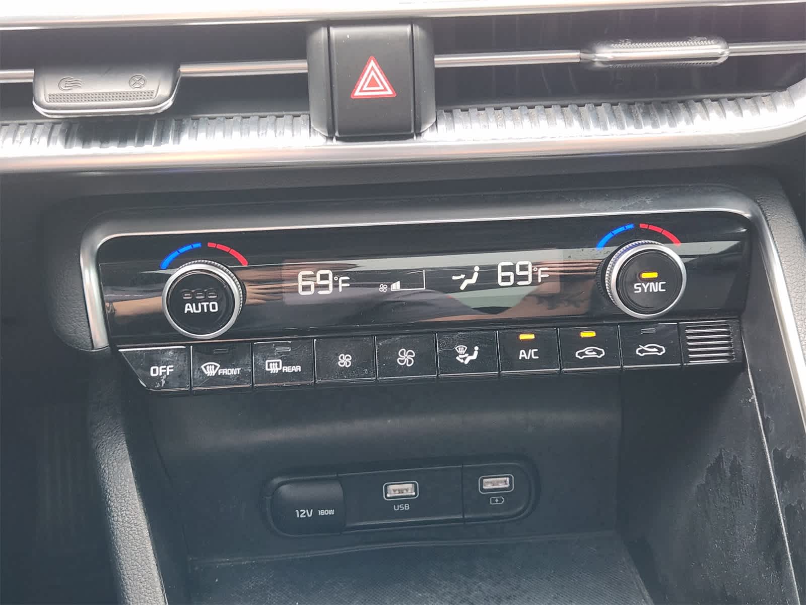 Thumbnail: 2022 Kia K5 - 18