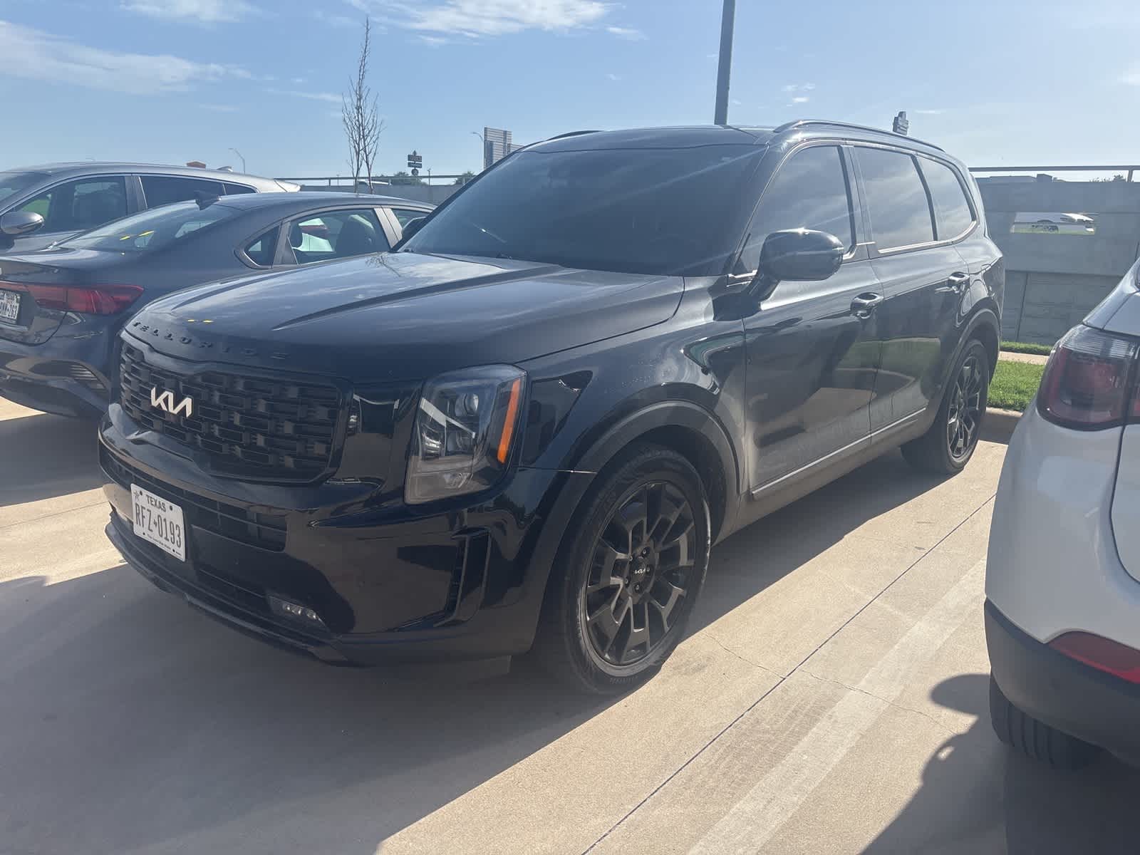 Thumbnail: 2022 Kia Telluride - 1