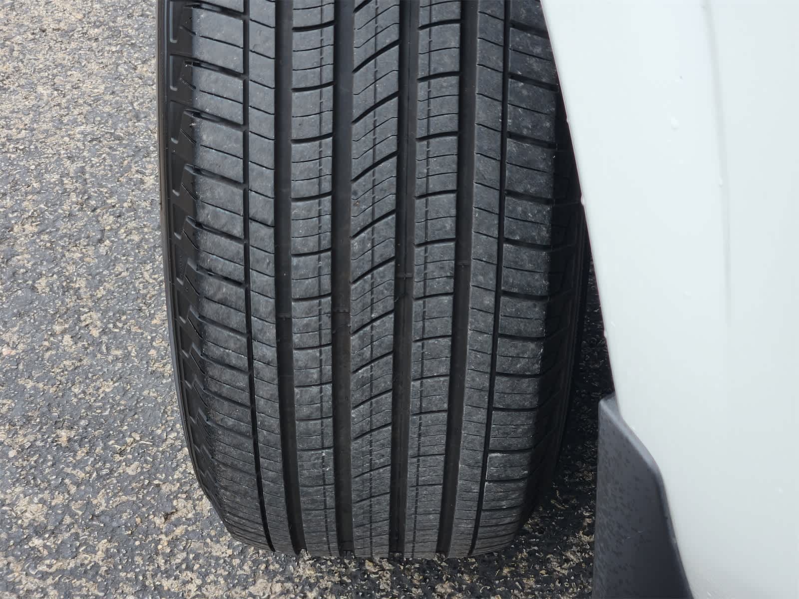 Thumbnail: 2024 Nissan Frontier - 10