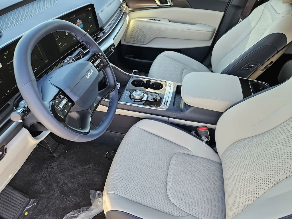 New 2027 Kia Carnival Hybrid SX Van Passenger Van