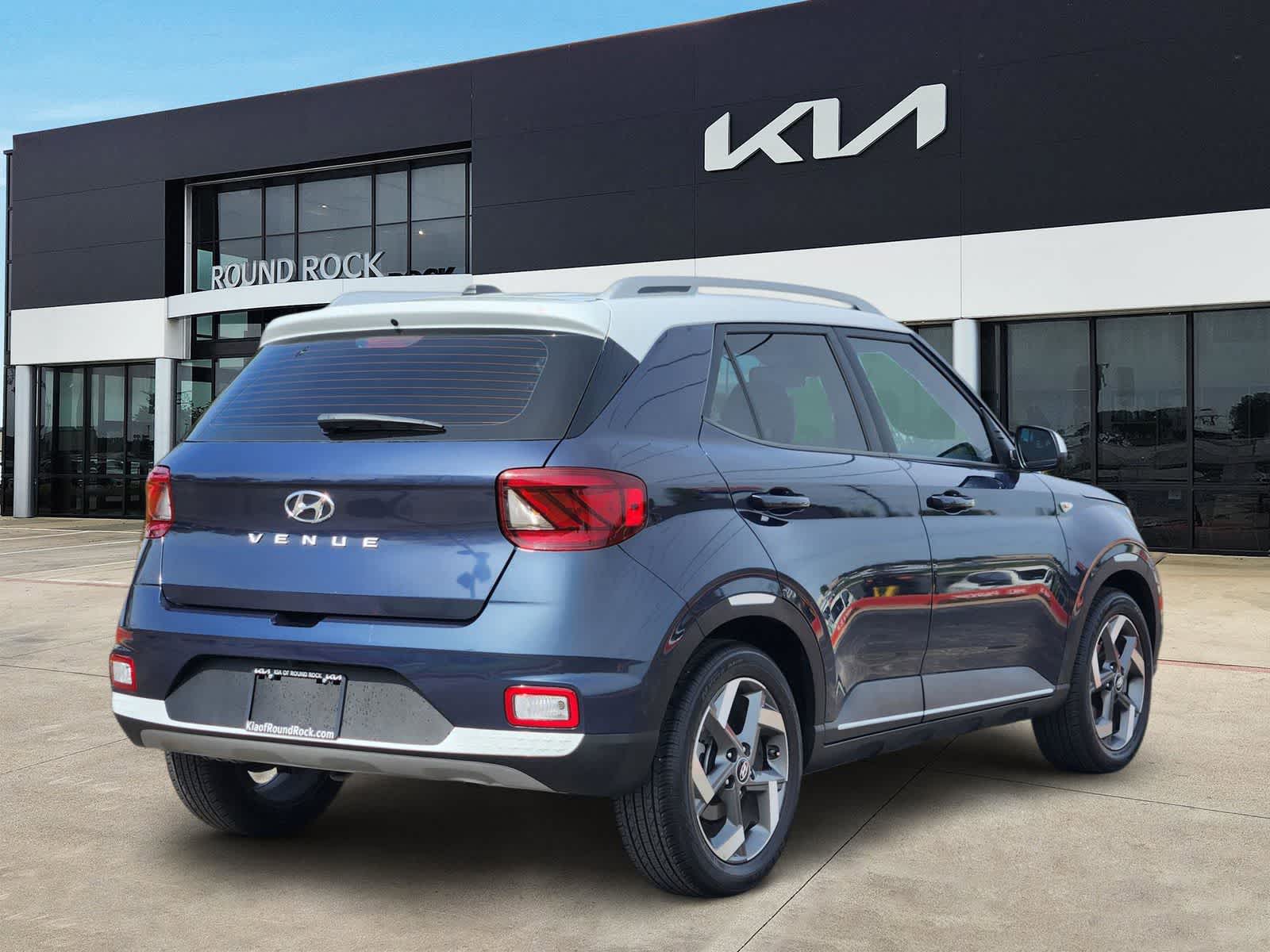 Thumbnail: 2025 Hyundai Venue - 5