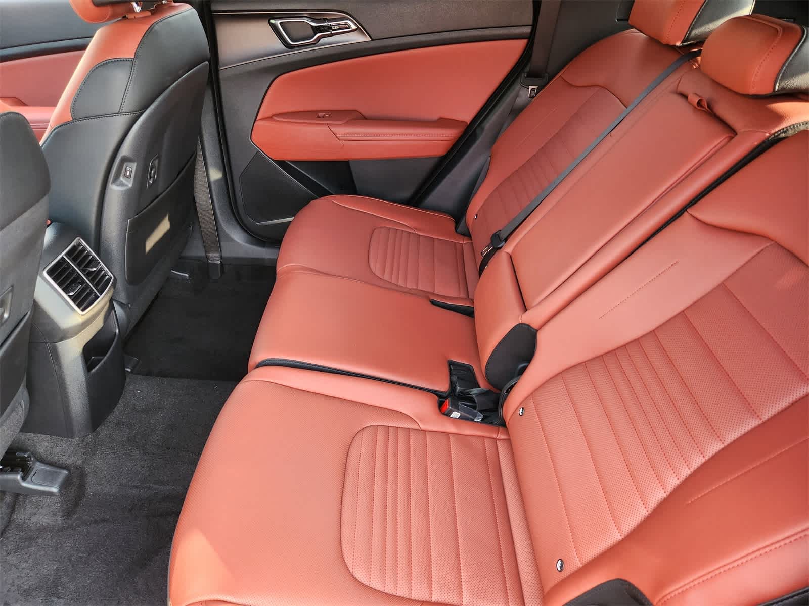 Thumbnail: 2026 Kia Sportage - 23