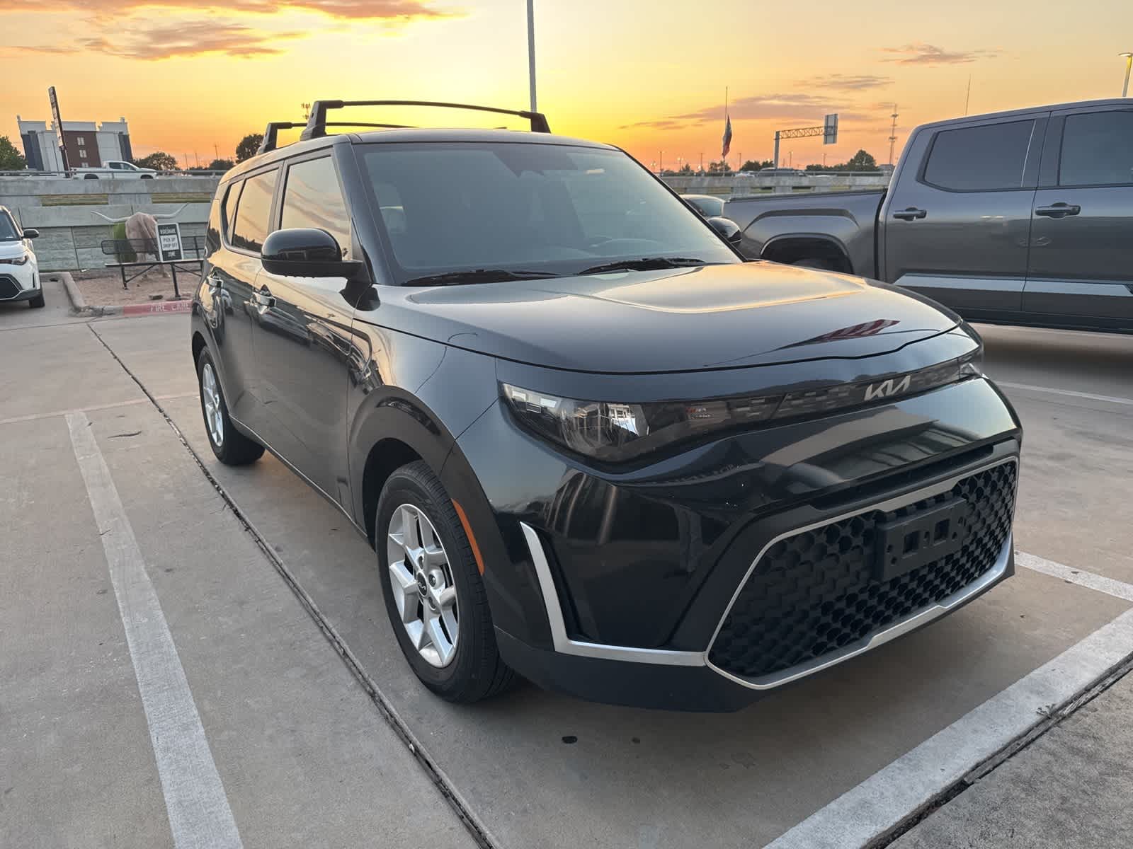 Thumbnail: 2023 Kia Soul - 3