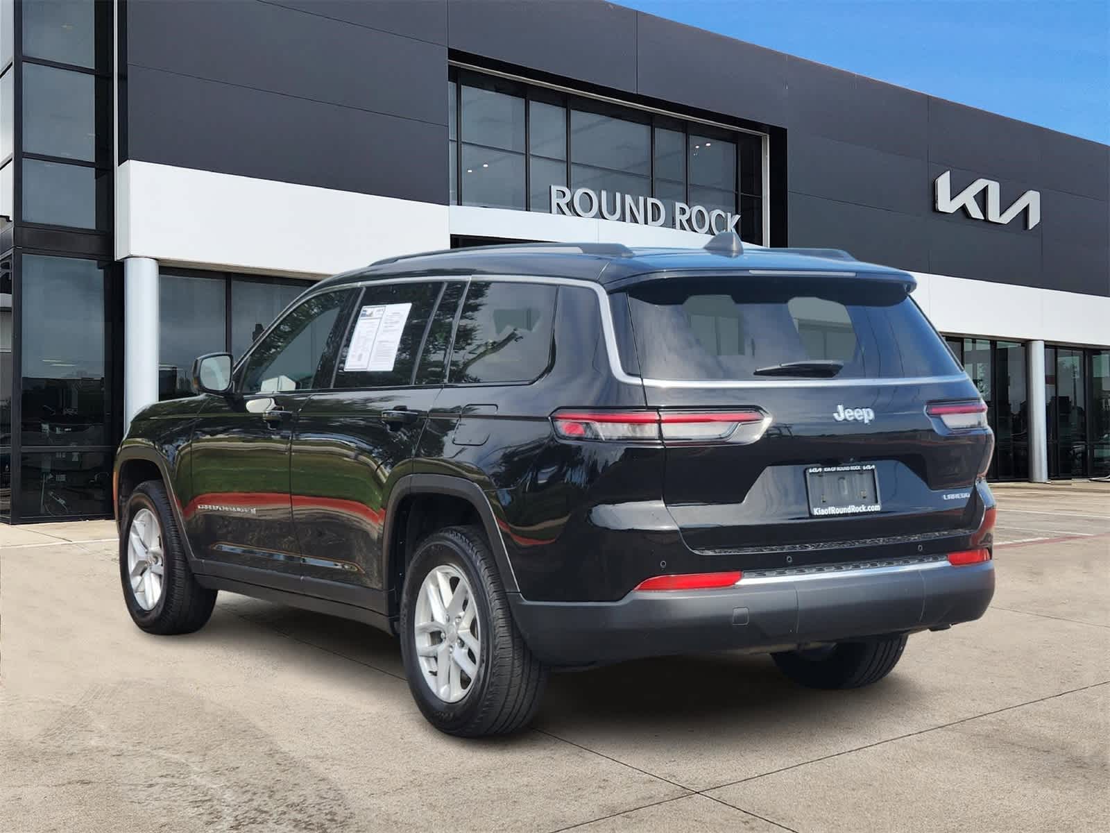 Thumbnail: 2023 Jeep Grand Cherokee L - 6