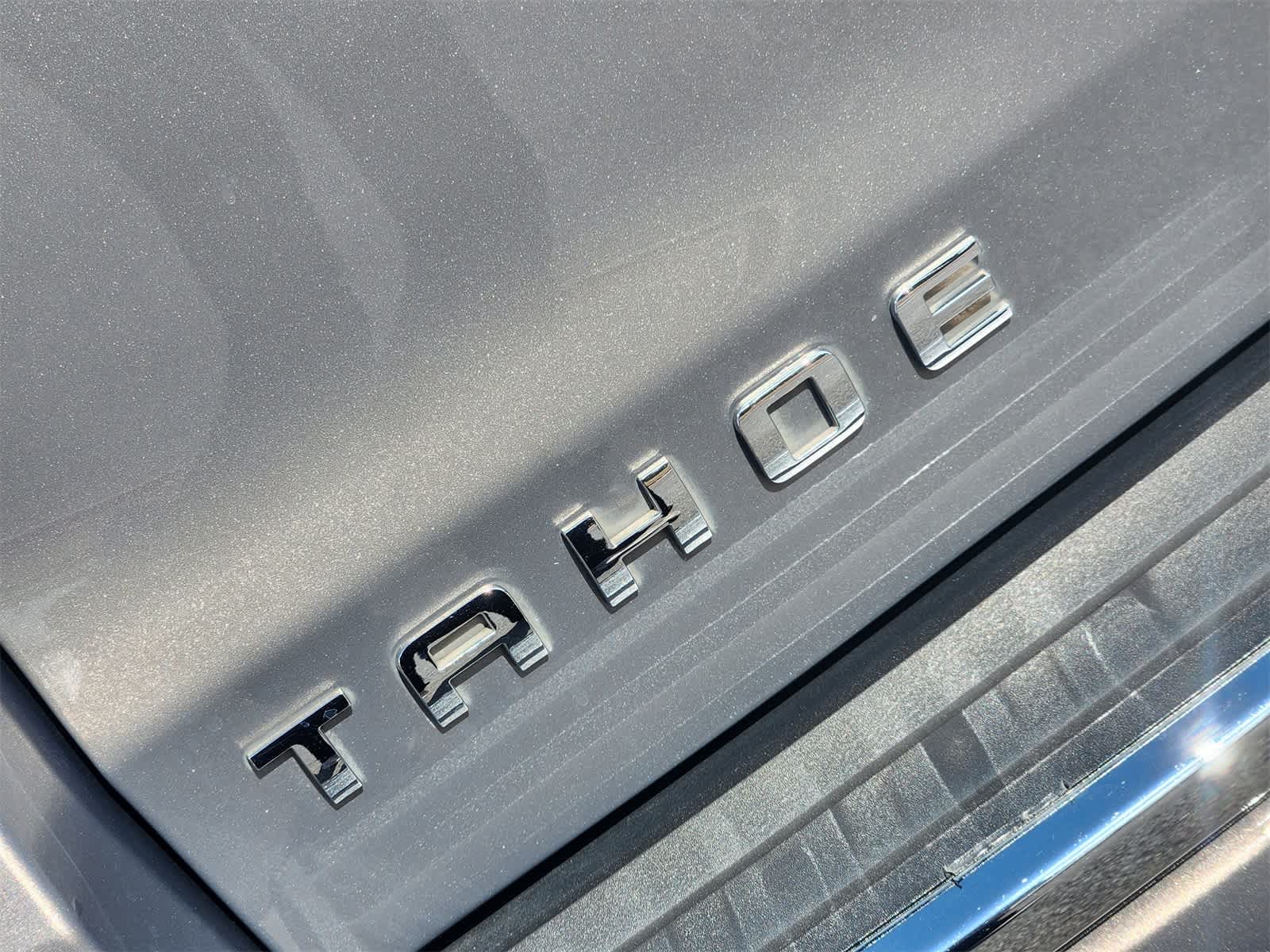 Thumbnail: 2018 Chevrolet Tahoe - 11