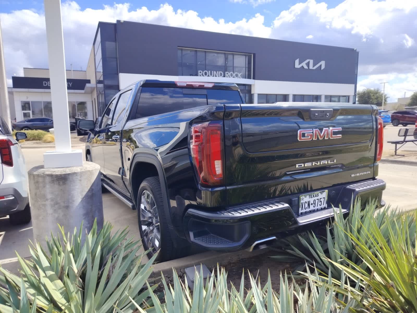 Thumbnail: 2023 GMC Sierra 1500 - 6