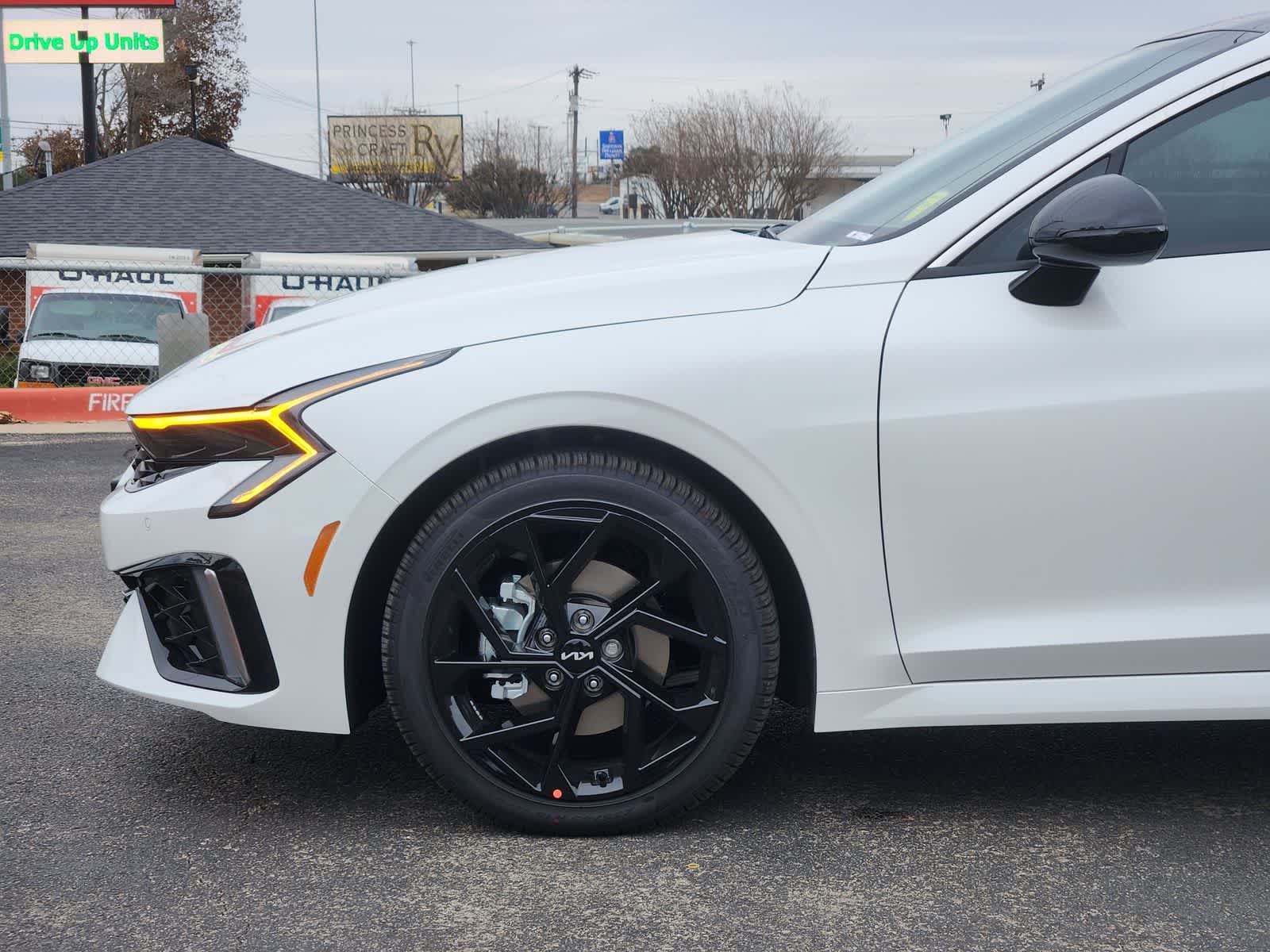 Thumbnail: 2026 Kia K5 - 8