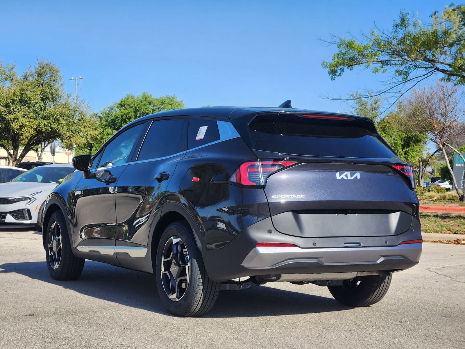 Thumbnail: 2026 Kia Sportage - 5