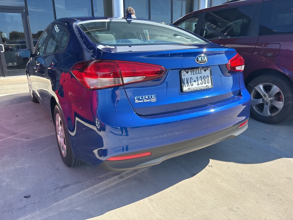 Used 2017 Kia Forte LX Sedan