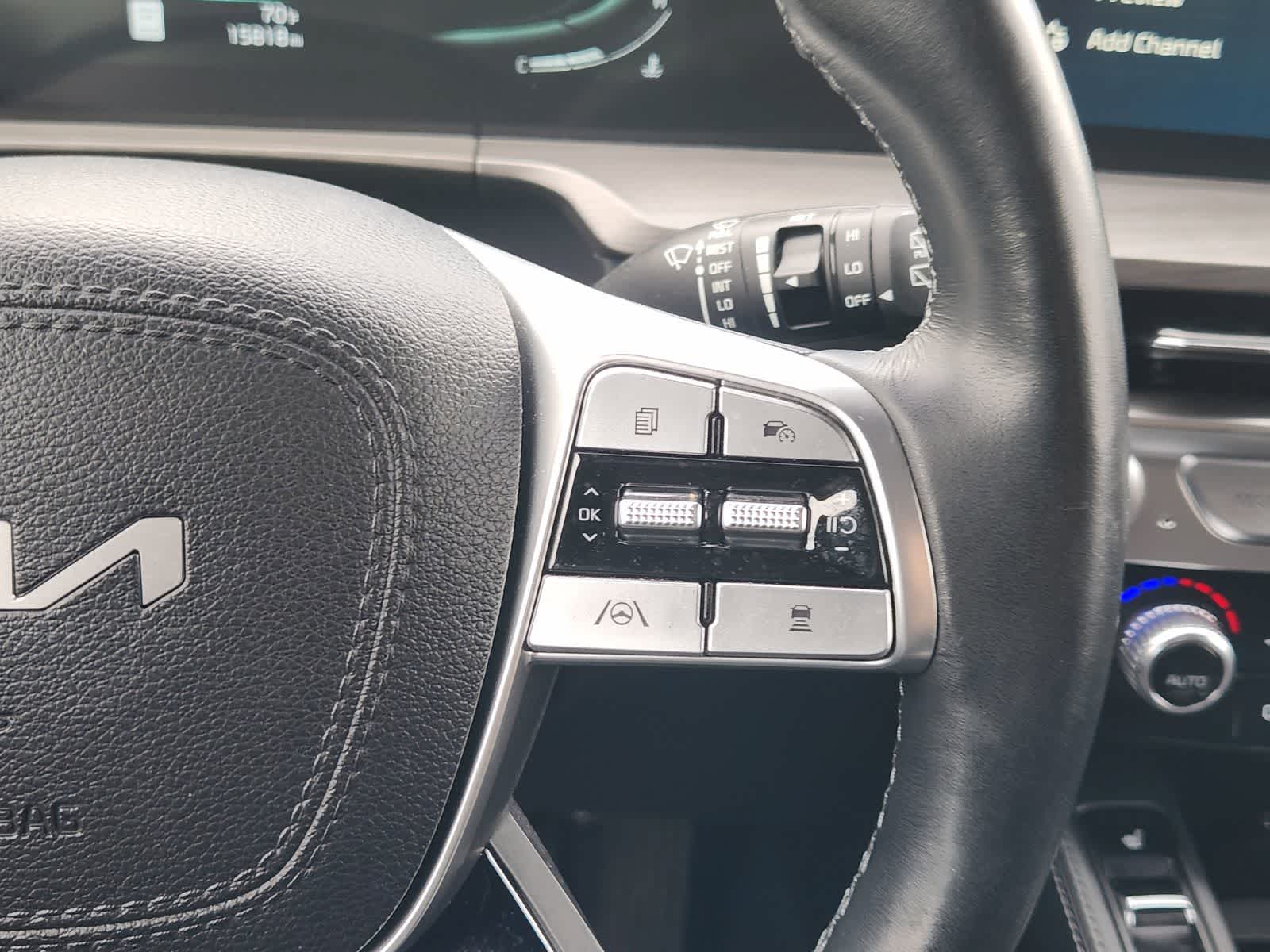 Thumbnail: 2023 Kia Telluride - 28