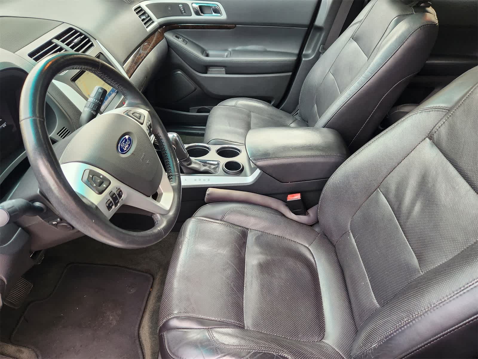 Thumbnail: 2014 Ford Explorer - 13