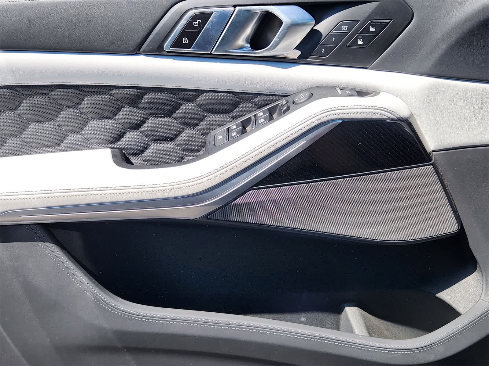 Thumbnail: 2022 BMW X5 - 22