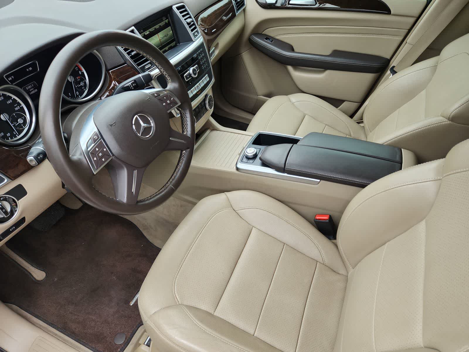 Thumbnail: 2014 Mercedes-Benz M-Class - 2