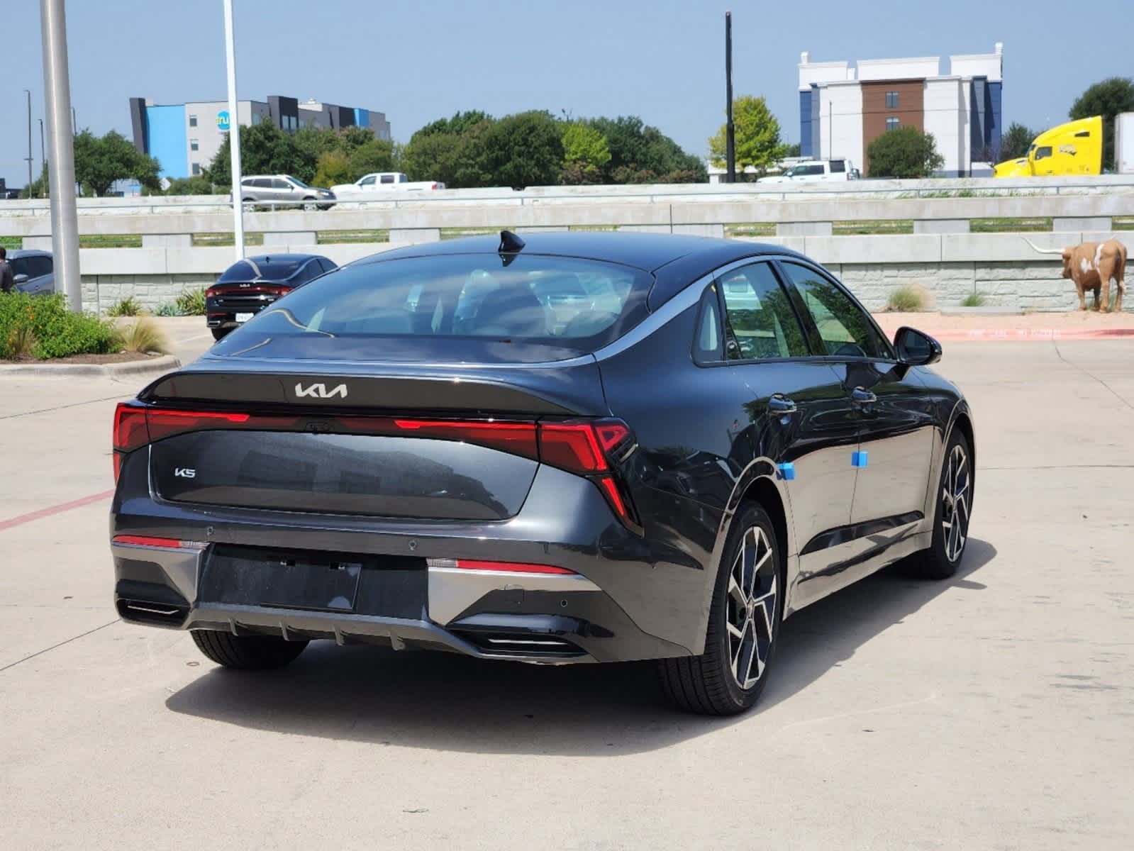 Thumbnail: 2025 Kia K5 - 5