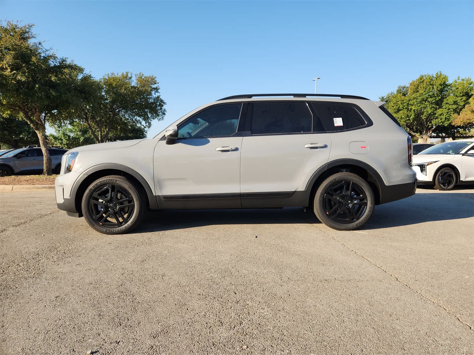 Thumbnail: 2025 Kia Telluride - 4