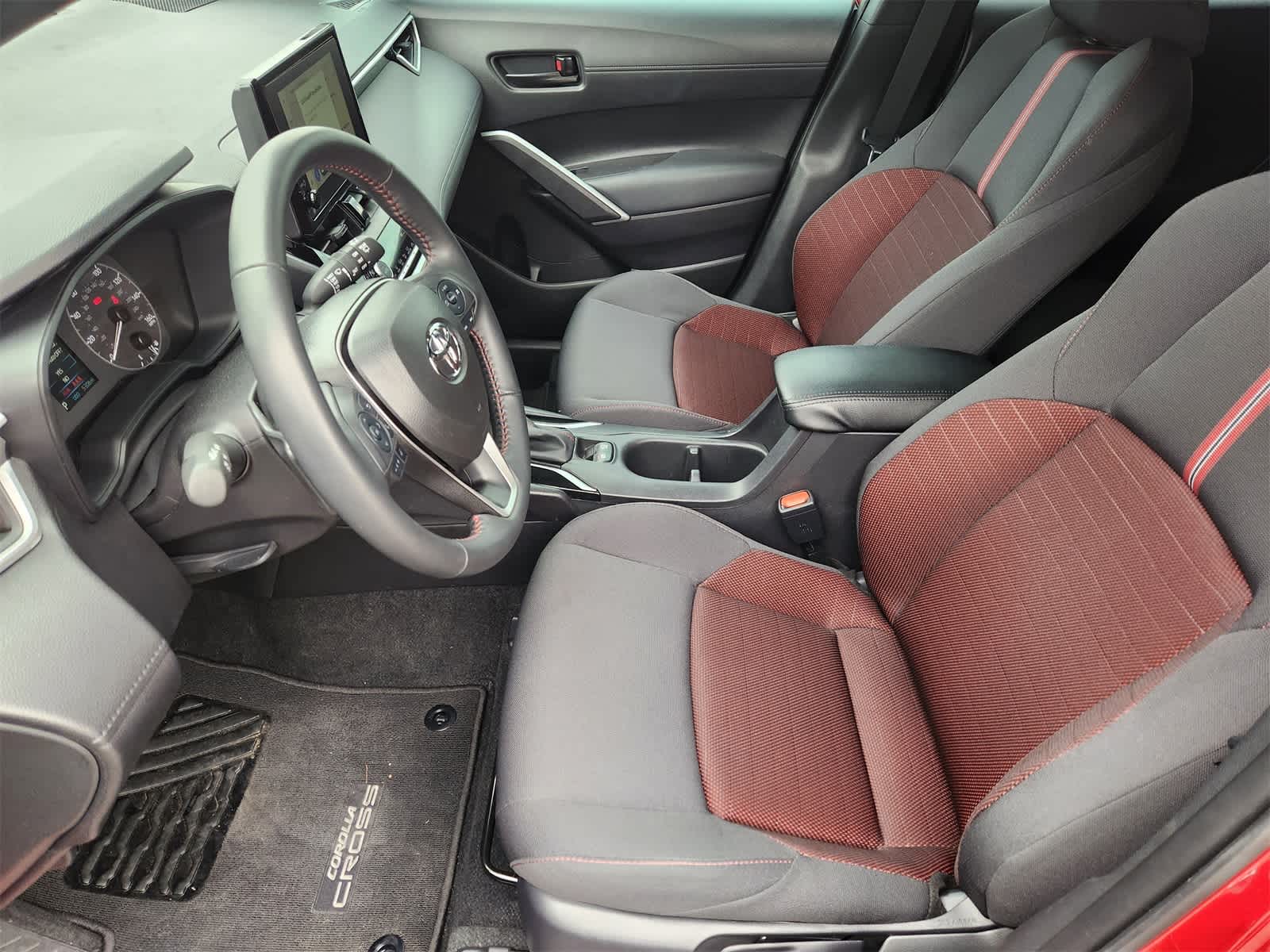 Thumbnail: 2025 Toyota Corolla Cross - 13