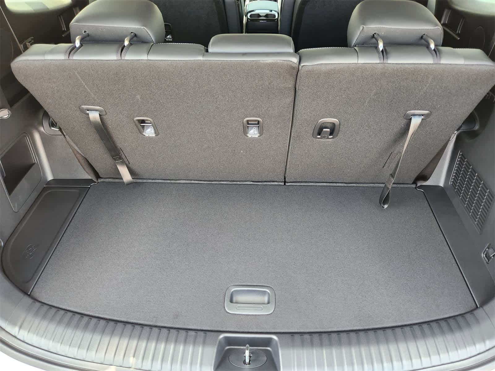 Thumbnail: 2025 Kia Telluride - 28