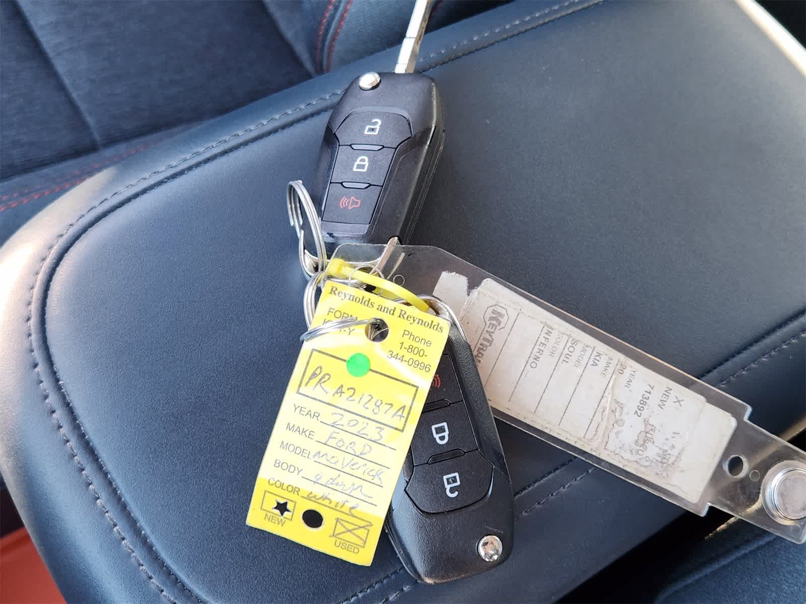 Thumbnail: 2023 Ford Maverick - 31