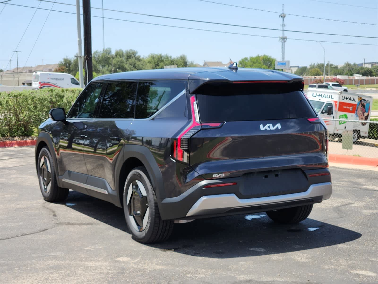 Thumbnail: 2026 Kia EV9 - 5