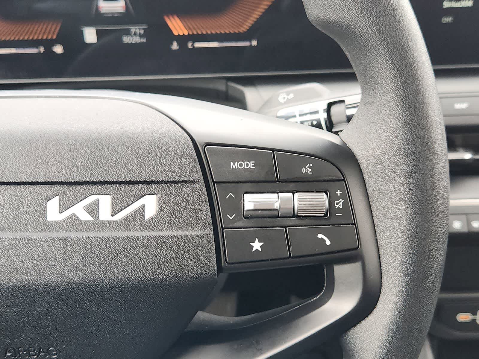 Thumbnail: 2025 Kia K4 - 26