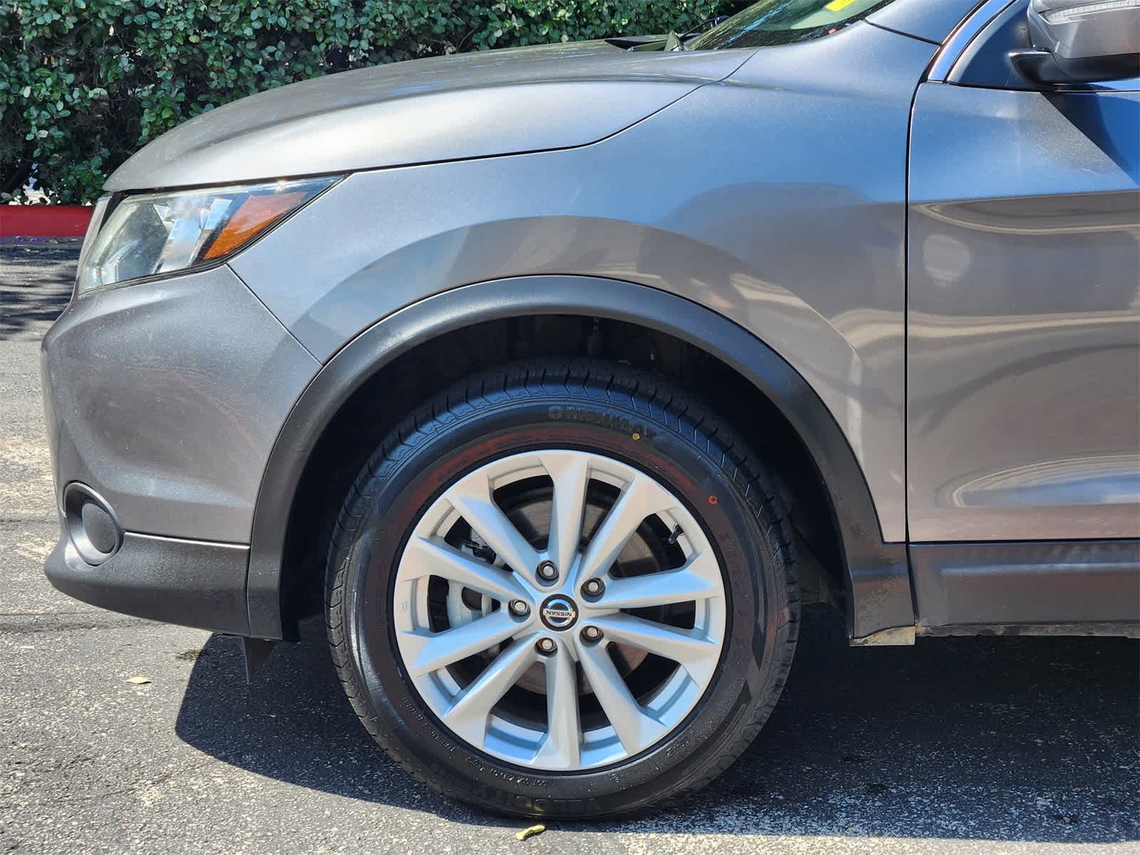 Thumbnail: 2019 Nissan Rogue Sport - 7