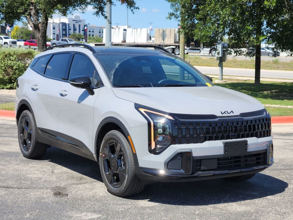 New 2026 Kia Sportage Hybrid X-Line SUV