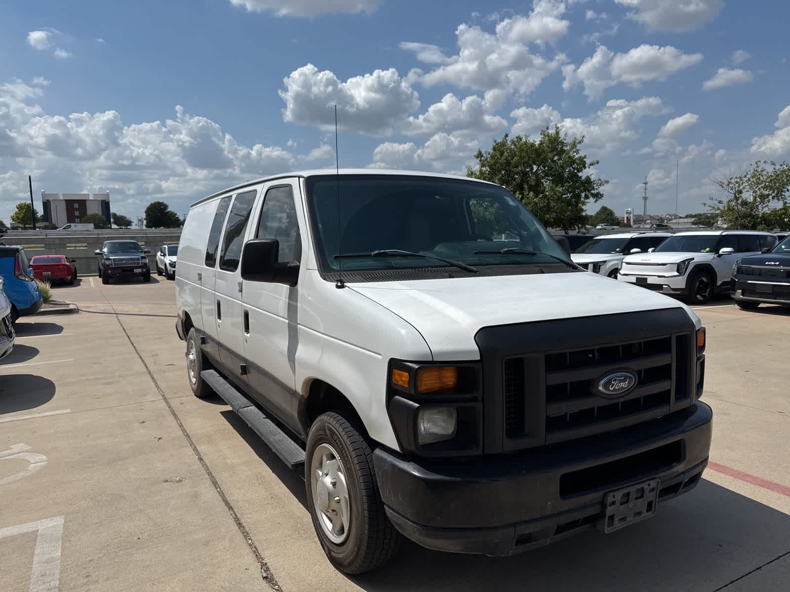 2011 Ford E-150 photo 2