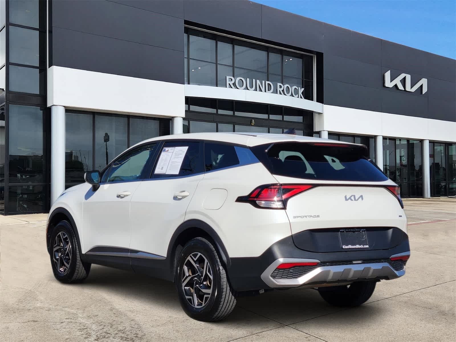 Thumbnail: 2024 Kia Sportage - 6