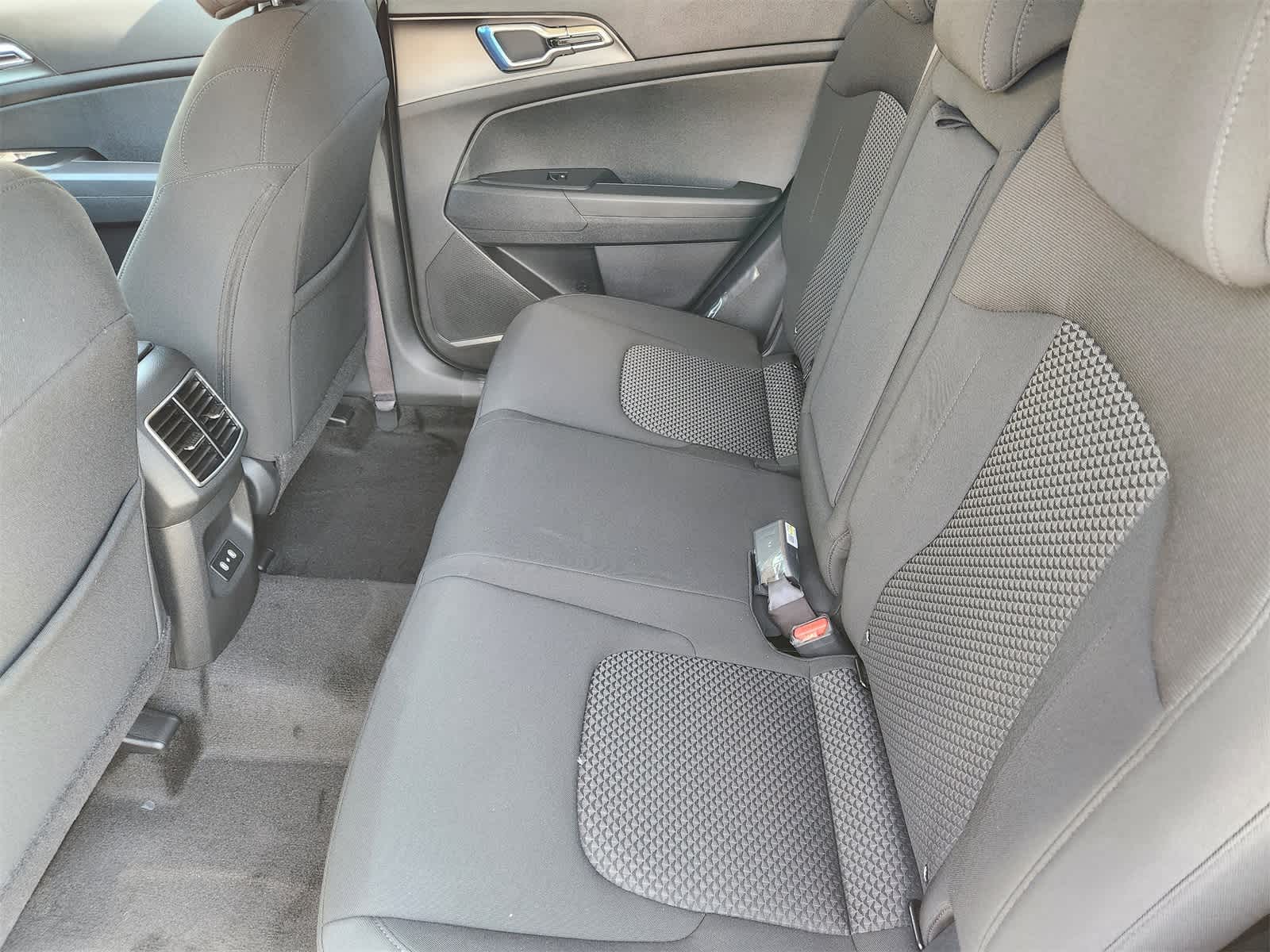 Thumbnail: 2026 Kia Sportage - 22