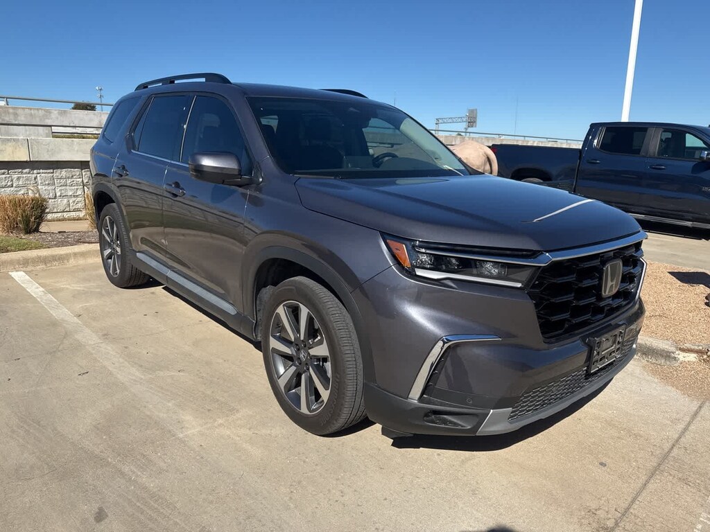 Used 2024 Honda Pilot Touring SUV