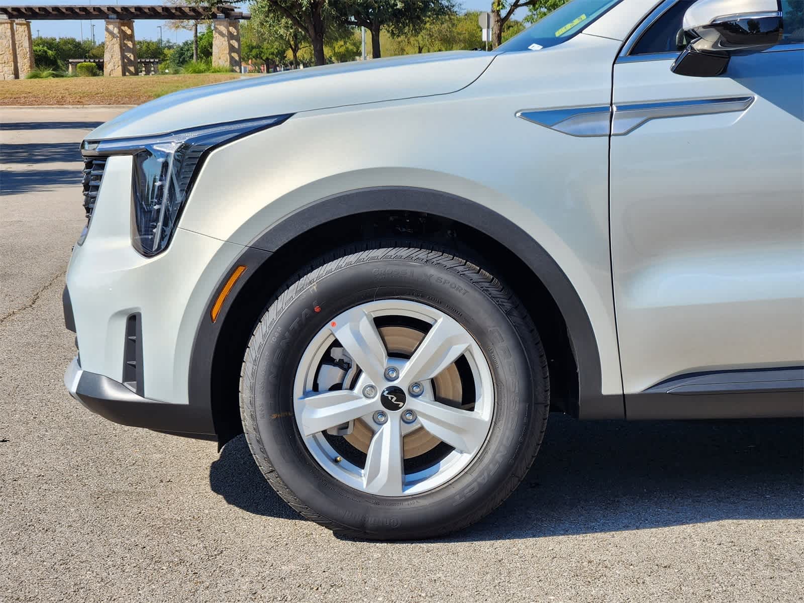 Thumbnail: 2026 Kia Sorento - 8