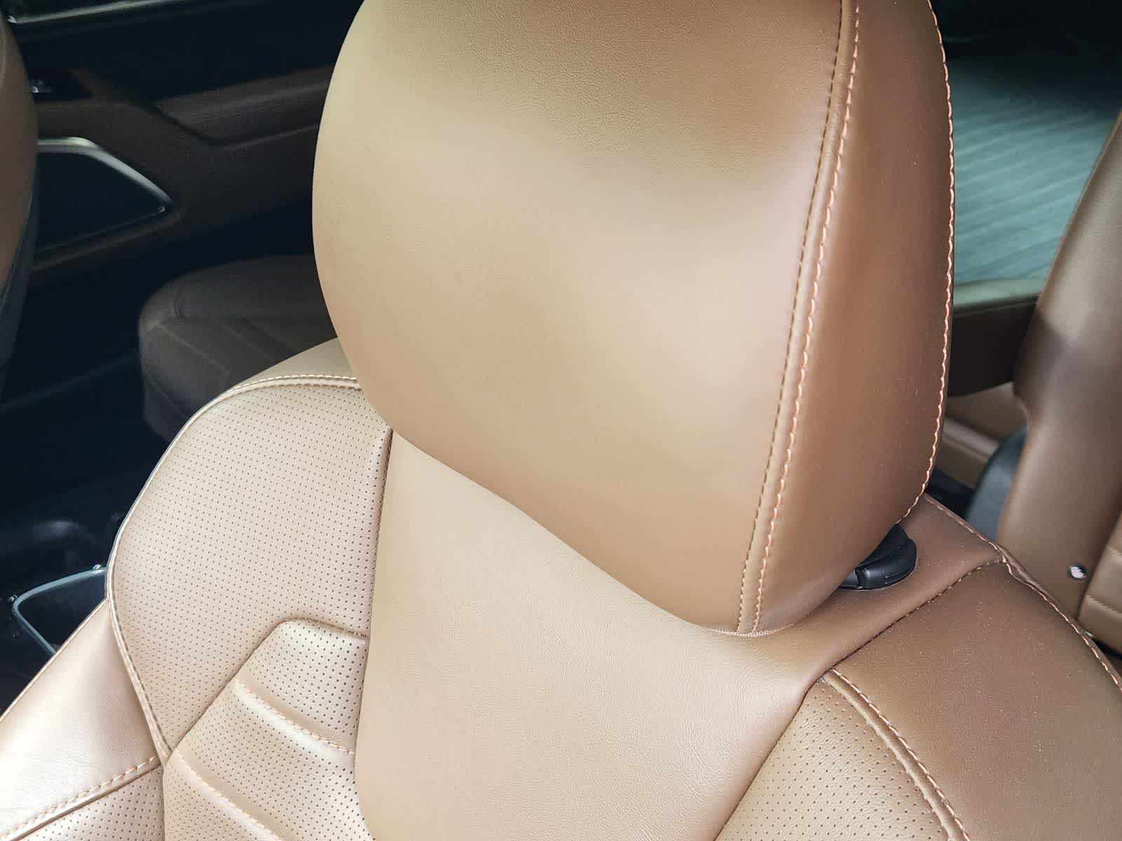 Thumbnail: 2020 Kia Telluride - 15