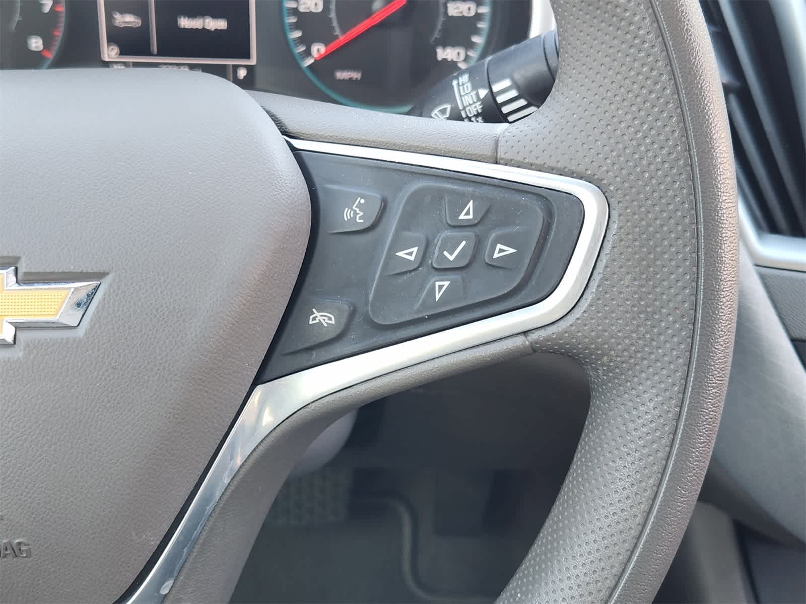 Thumbnail: 2022 Chevrolet Malibu - 28