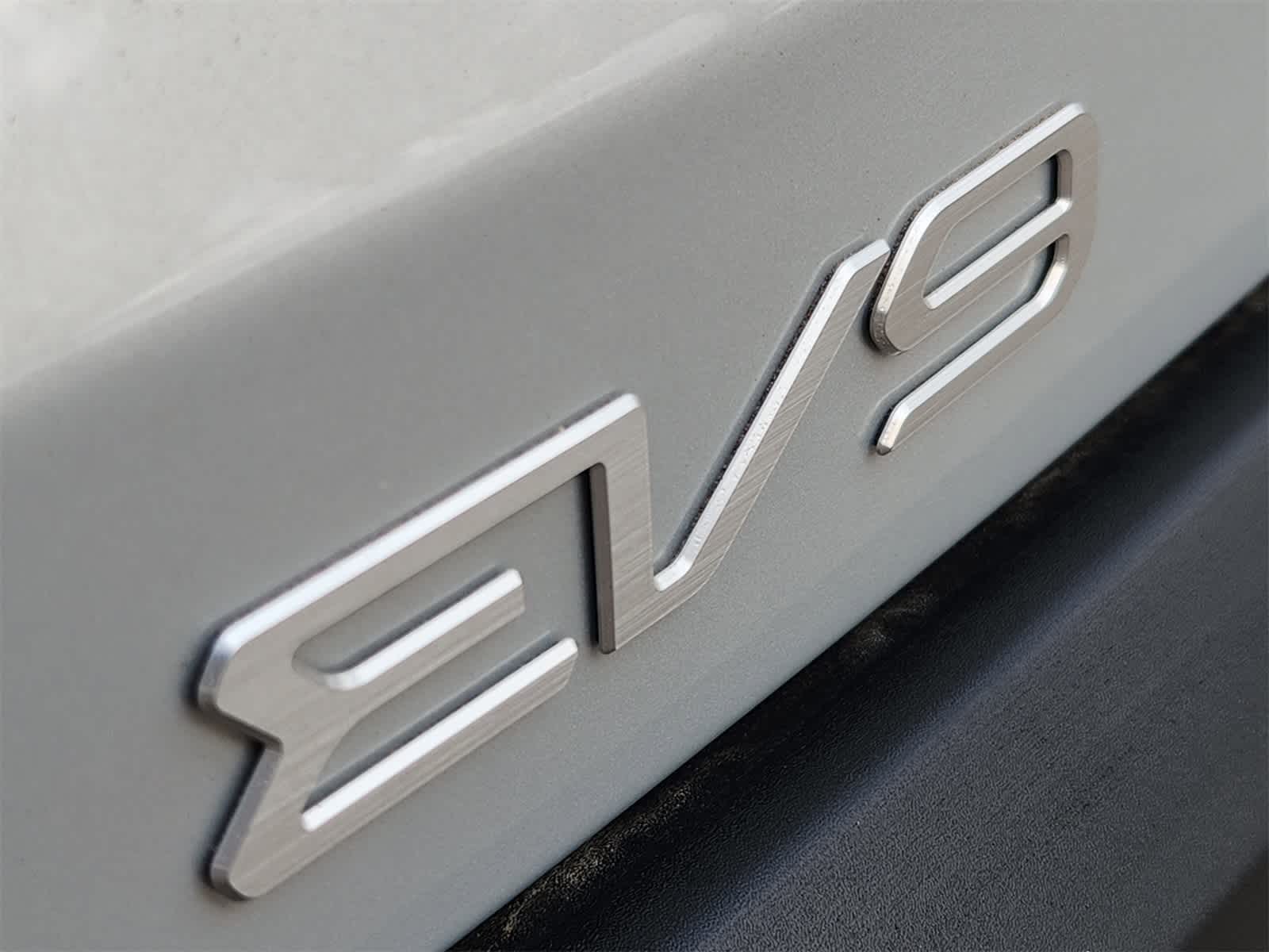 Thumbnail: 2026 Kia EV9 - 10