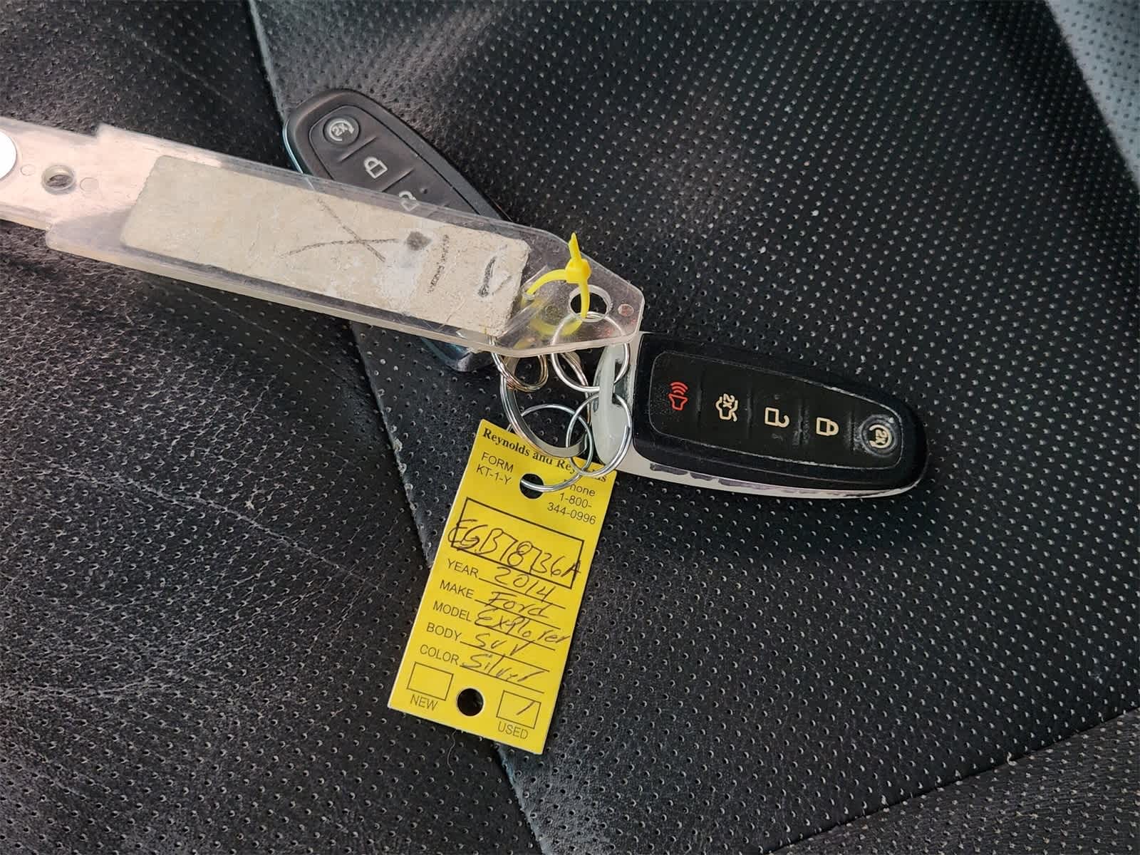 Thumbnail: 2014 Ford Explorer - 36