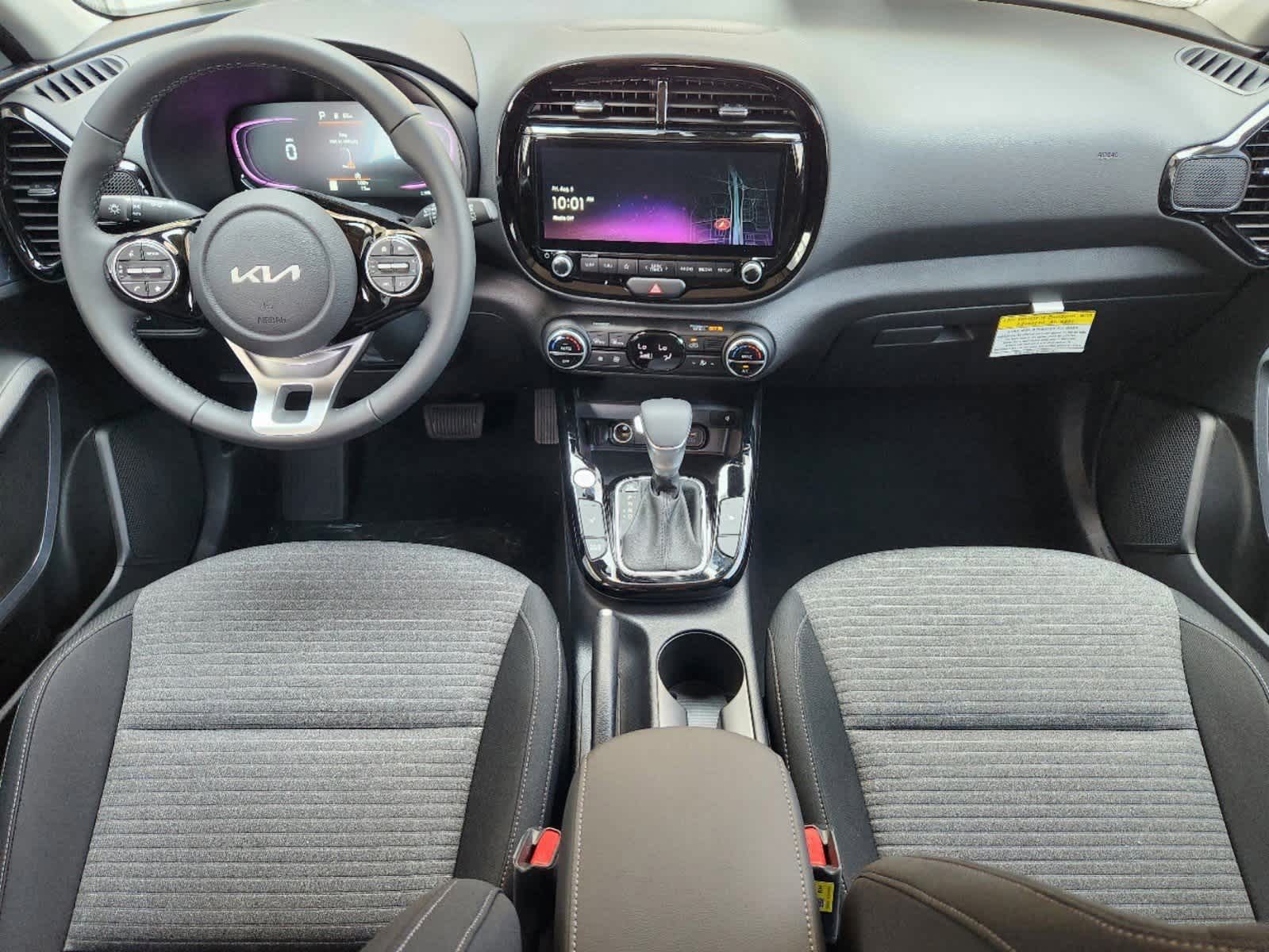 2025 Kia Soul EX 19